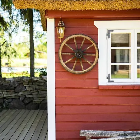 度假居 Kaebruotsa Ruhve